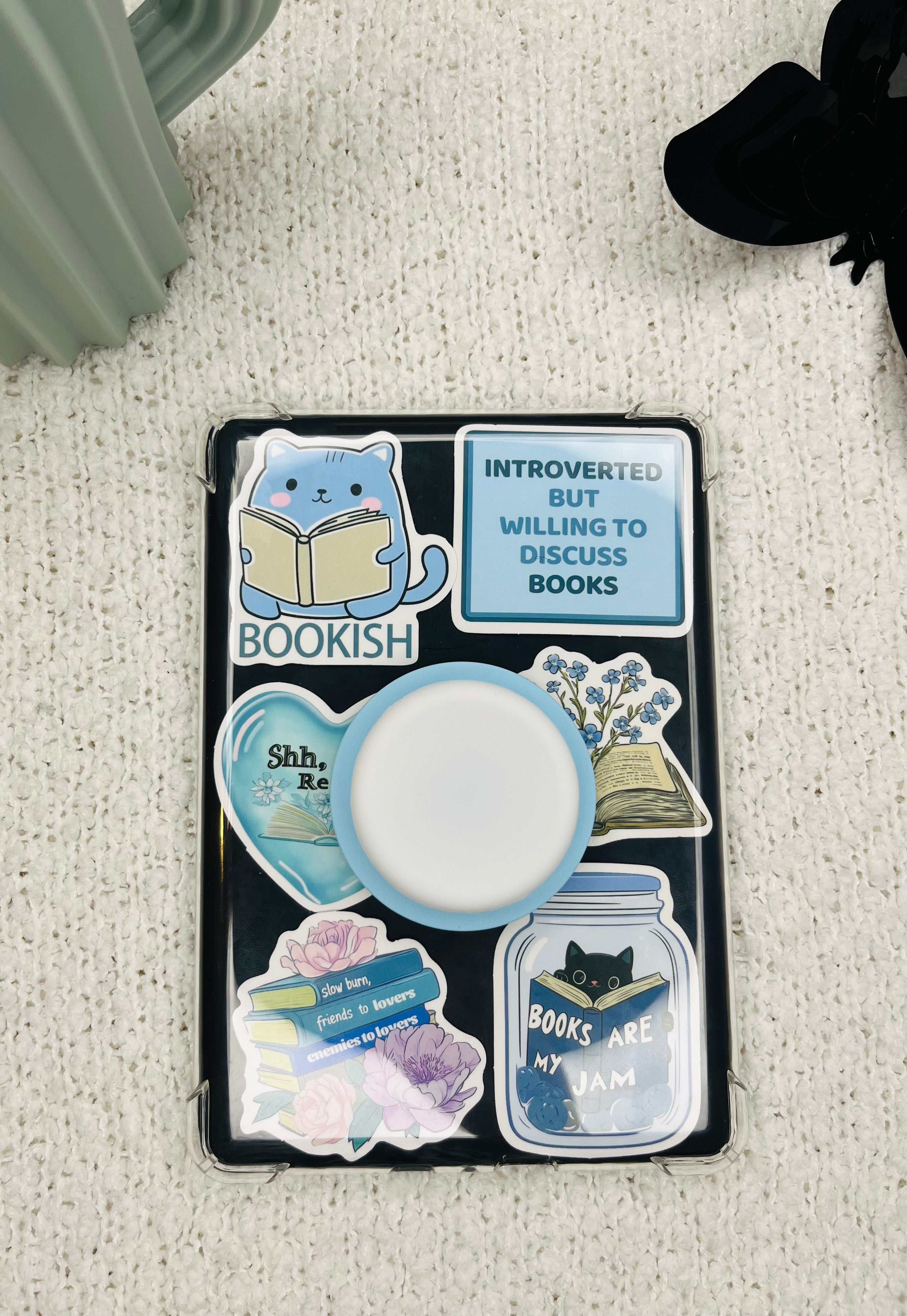 Macaron Kindle Grip