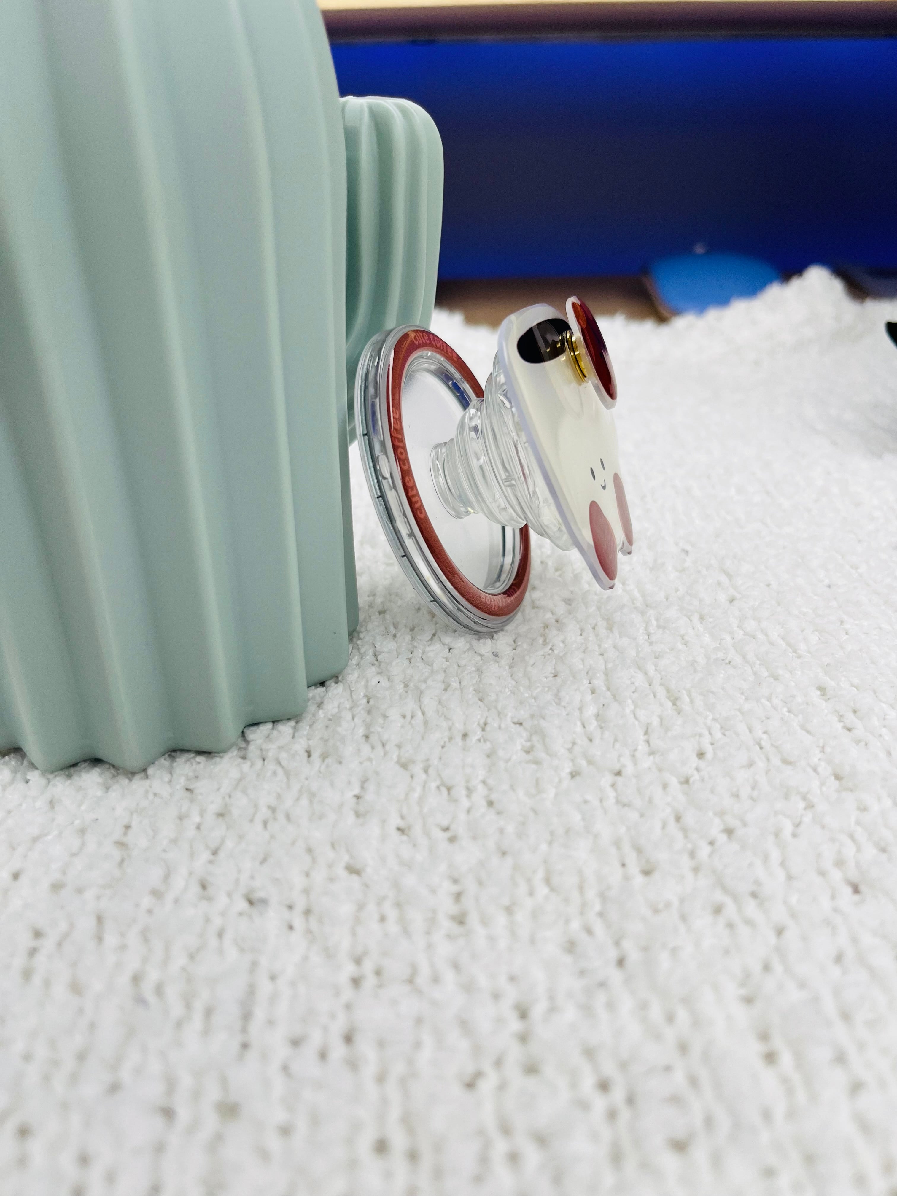 Coffee Cup Kindle Grip