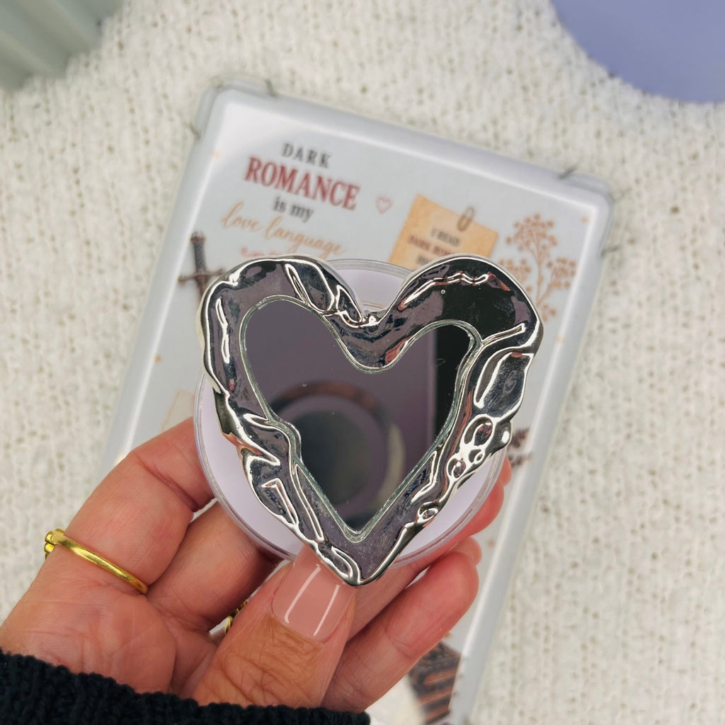Melting Mirror Heart Kindle Grip