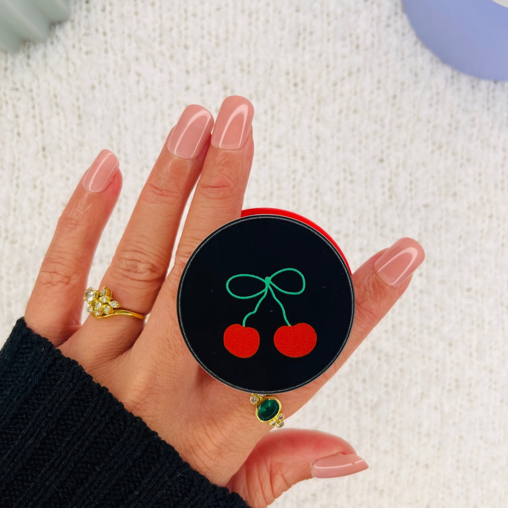 Cherry Kindle Grip
