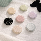 Cottage Lace Kindle Grip