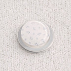 Cottage Lace Kindle Grip