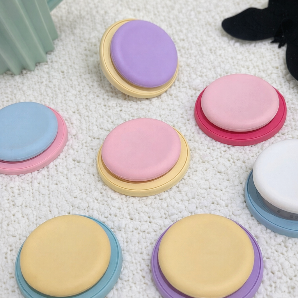 Macaron Kindle Grip